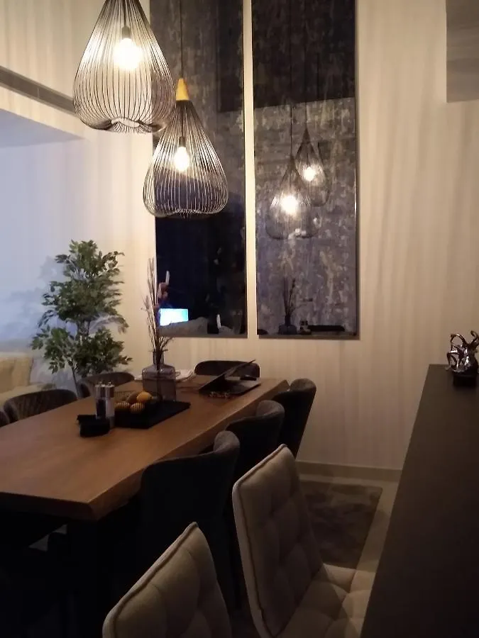 The Island, Estepona, Casa 6 Luxury Beachfront Holiday home