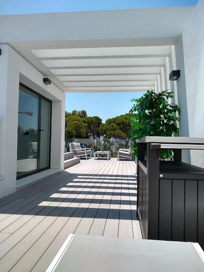 The Island, Estepona, Casa 6 Luxury Beachfront Holiday home Estepona
