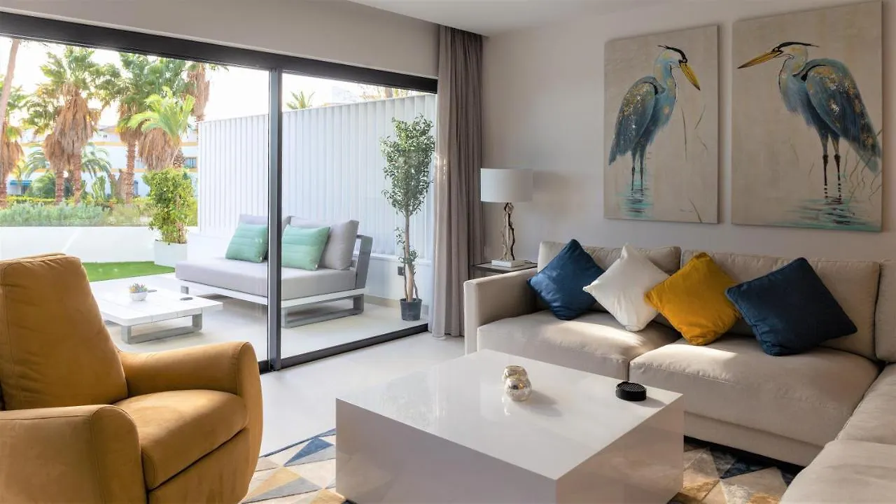 The Island, Estepona, Casa 6 Luxury Beachfront 0*, Estepona Spain
