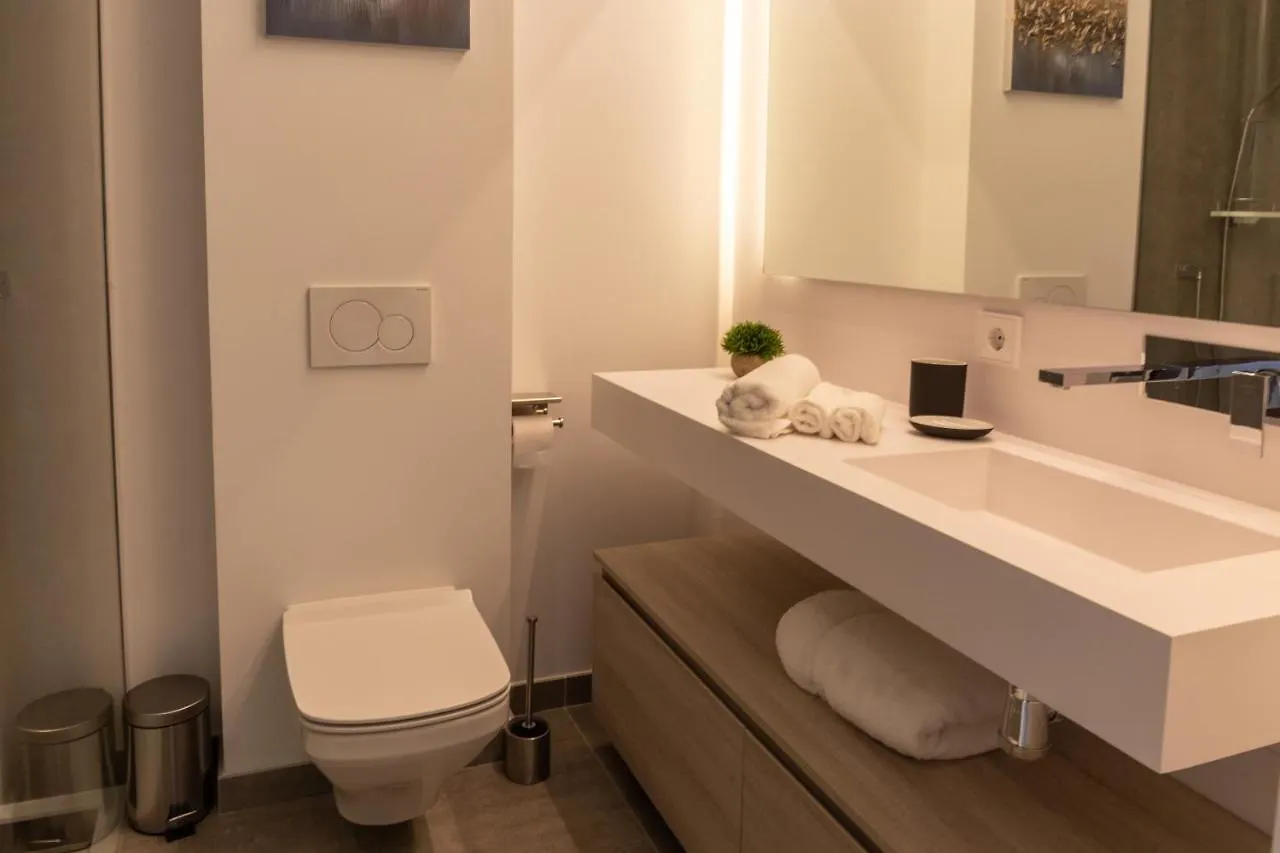 The Island, Estepona, Casa 6 Luxury Beachfront Holiday home