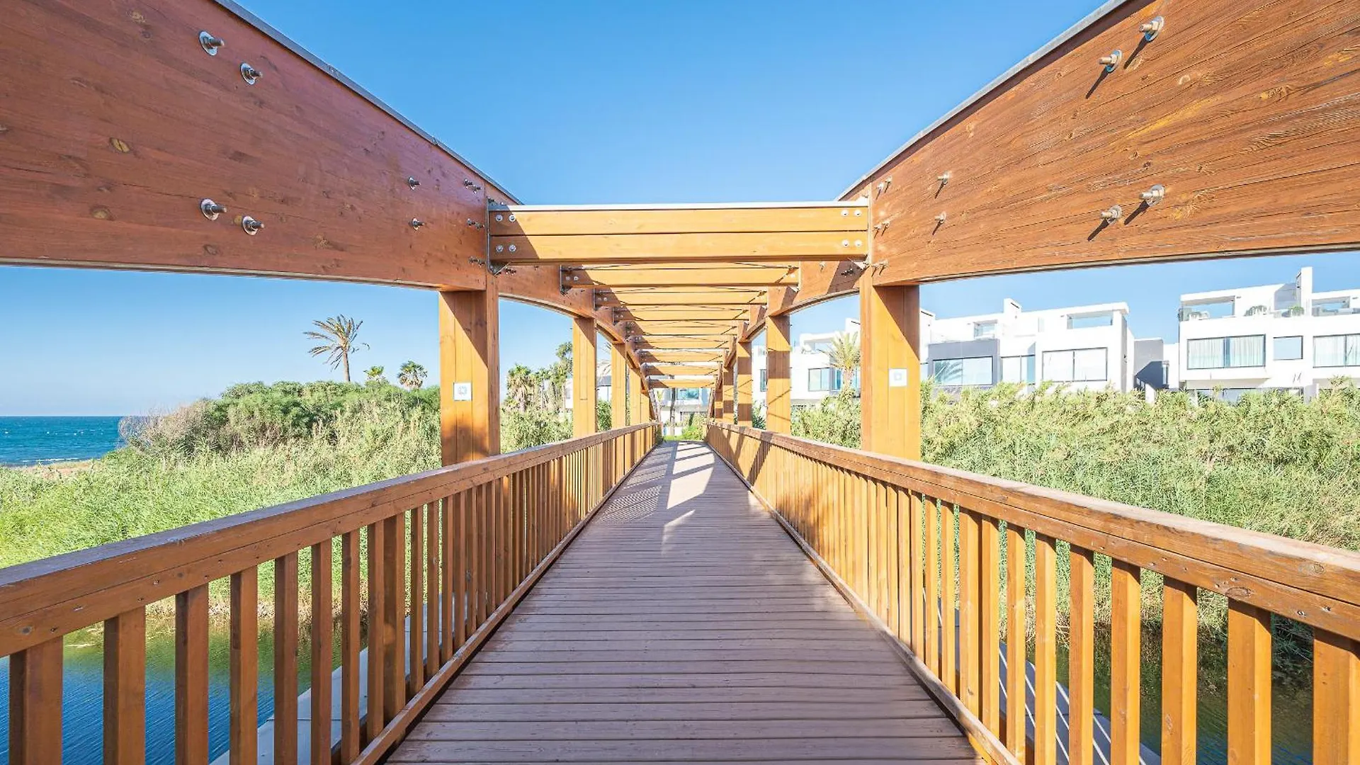 The Island, Estepona, Casa 6 Luxury Beachfront 0*, Estepona Spain