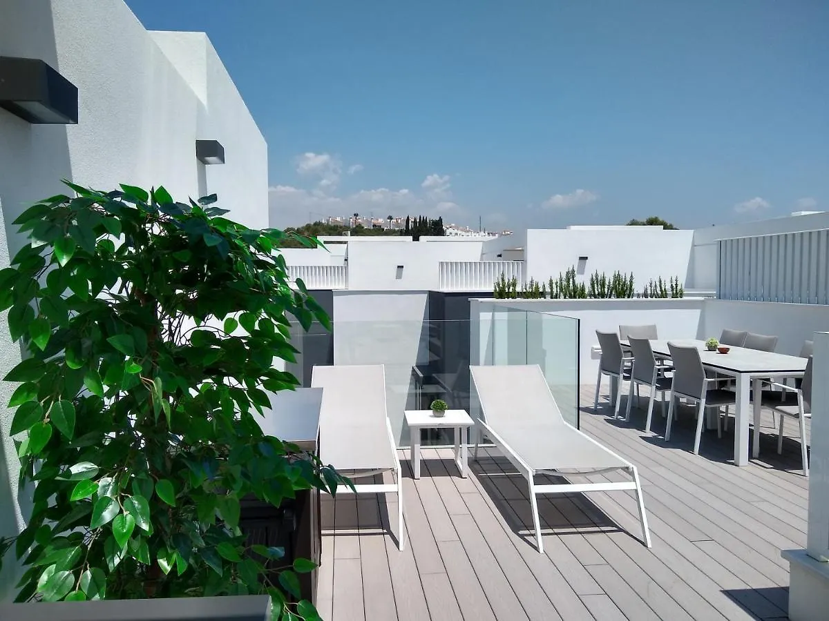 Holiday home The Island, Estepona, Casa 6 Luxury Beachfront