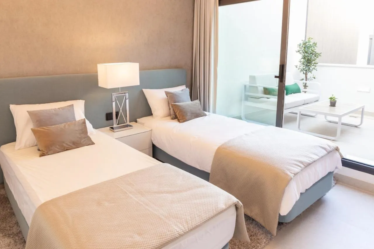 The Island, Estepona, Casa 6 Luxury Beachfront 0*, Estepona