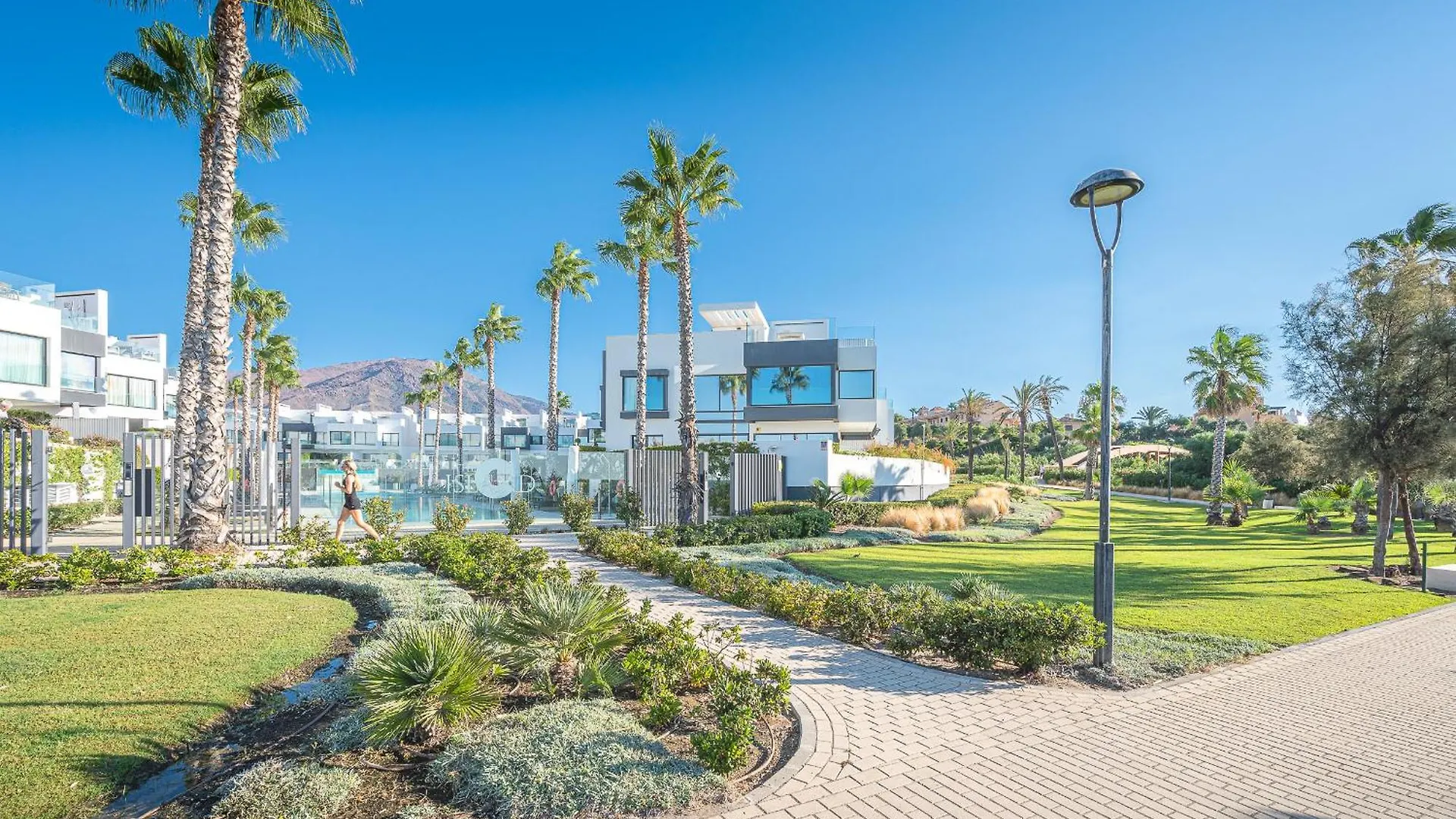 The Island, Estepona, Casa 6 Luxury Beachfront 0*, Estepona